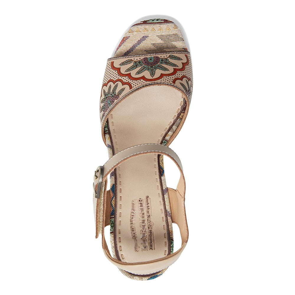Sassyclass (Beige Multi) top